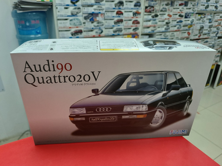 FU12687 Audi 90 Quattro 20V 1:24 Fujimi