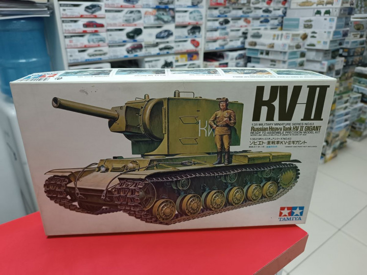 35063 Советский танк КВ-2 1:35 Tamiya