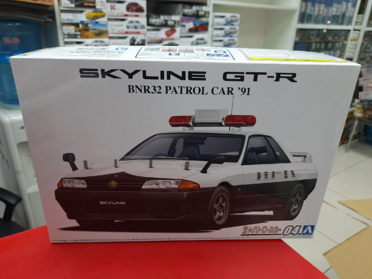 06284 Nissan Skyline GT-R Patrol Car '91 1:24 Aoshima
