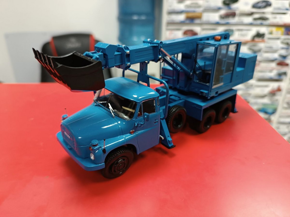 UDS-110 (Tatra-148) 1:43 Автоистория