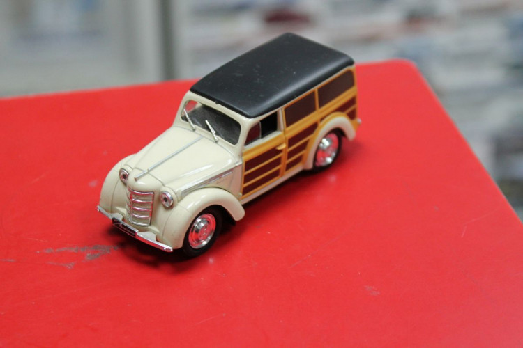 Автолегенды СССР Москвич-400-42