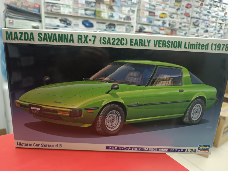 21143 MAZDA SAVANNA RX-7(SA22C)