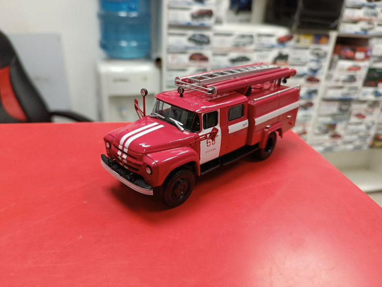АЦ-30(130)63А Москва, ПЧ №68 1:43 Автоистория