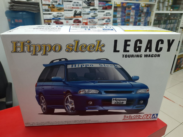 05800 Subaru Legacy Touring Wagon '93 BG5 Hippo Sleek 1:24 Aoshima