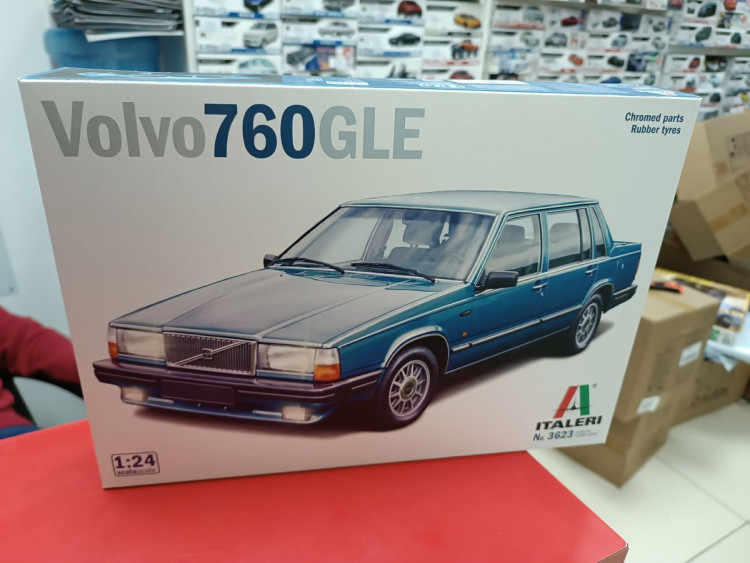 3623 Volvo 760 GLE 1:24 Italeri 1:20 Italeri