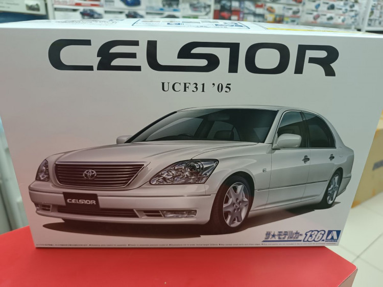 06508 Toyota Celsior '05