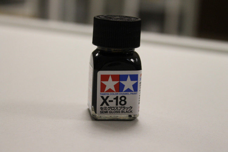 Х-18 Semi Gloss Black краска эмаль 10мл.