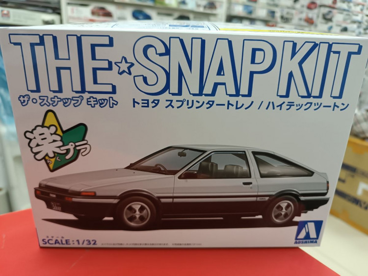 06467 Toyota Sprinter Trueno (White)