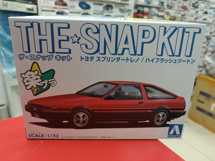 06468 Toyota Sprinter Trueno (Red)