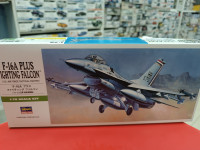 00231 Тактический истребитель ВВС США F-16A PLUS FIGHTING FALCON