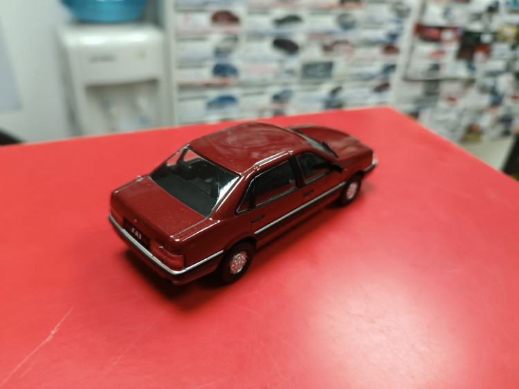 Автолегенды СССР №98 ГАЗ-3105 "Волга" 1:43 Deagostini