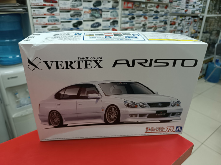 06400 Toyota Aristo Vertex '00 1:24 Aoshima
