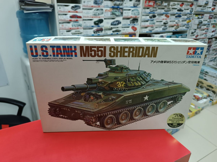 89541 1:35 U.S. Tank M551 Sheridan (Американский танк М551 «Шеридан») 1:35 Tamiya