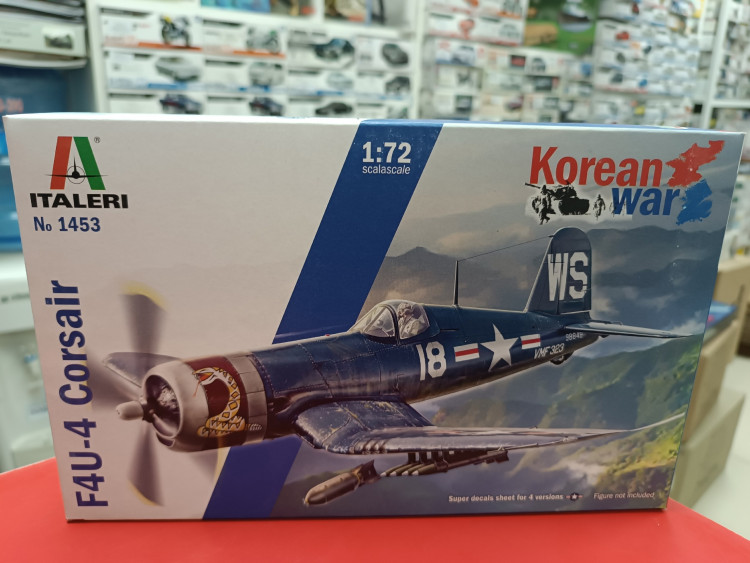 1453ИТ Самолет F-4U/4B