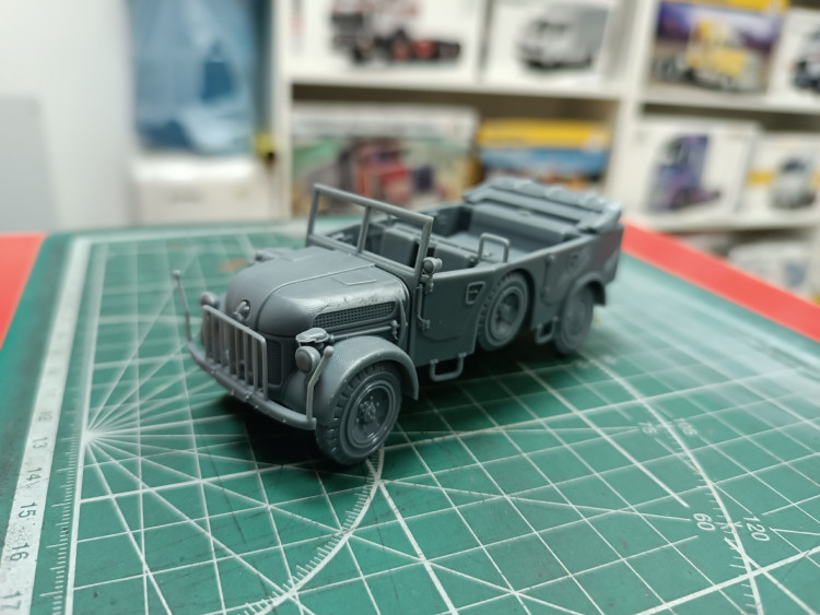 Steyr Type 1500A с опущенным тентом 1:43