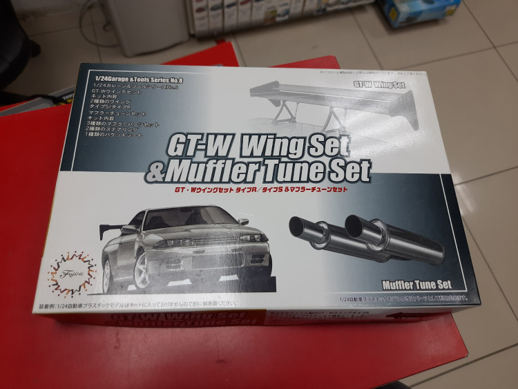 111124 GT-W Wing Set and Muffler Tune Set 1:24 Fujimi