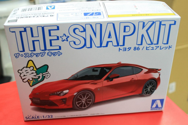 05755 Toyota 86 (Pure Red) 1:32 Aoshima
