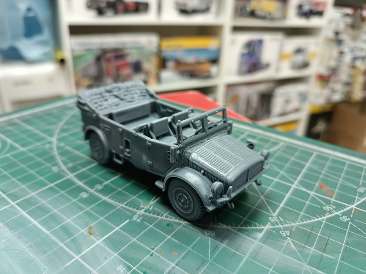 Horch 108 Type 40 (Heavy car) с опущенным тентом 1:43