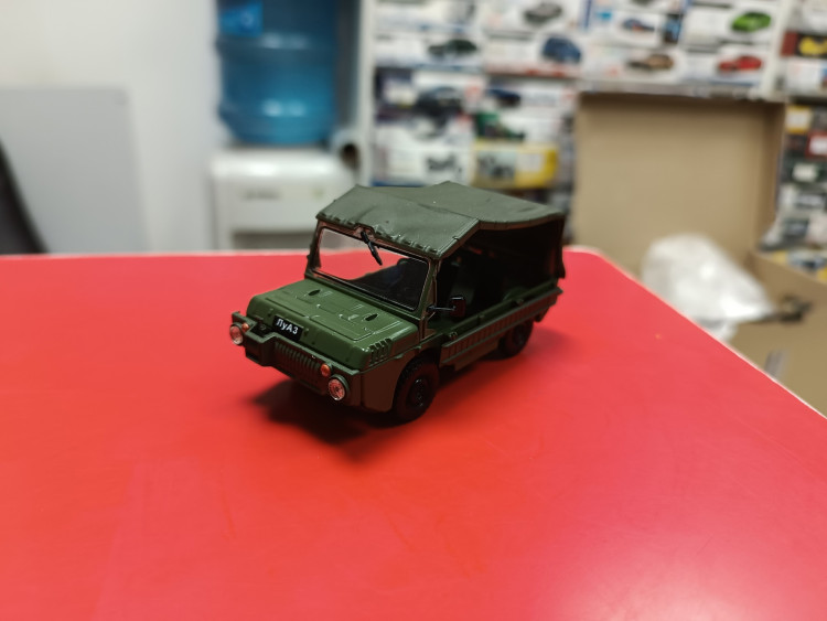 Автолегенды СССР №66 ЛуАЗ-967М 1:43 Deagostini