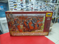 8043 Легионеры римской империи I в. до н.э.-II в. н.э. 1:72 Звезда
