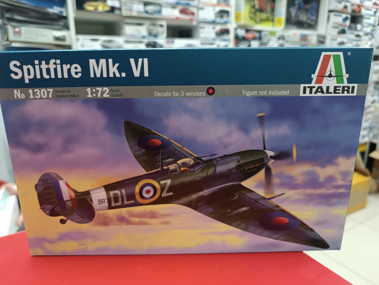 1307ИТ Самолет Spitfire Mk. VI