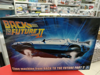 06437 Time machine from Back to the Future part II (NEW!)