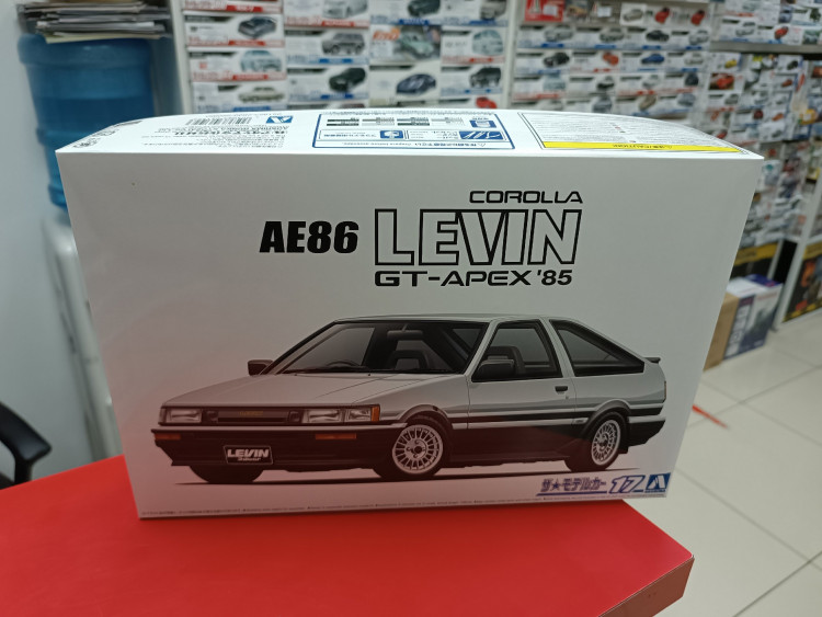06192 Toyota Corolla Levin AE86 GT-Apex '85 1:24 Aoshima